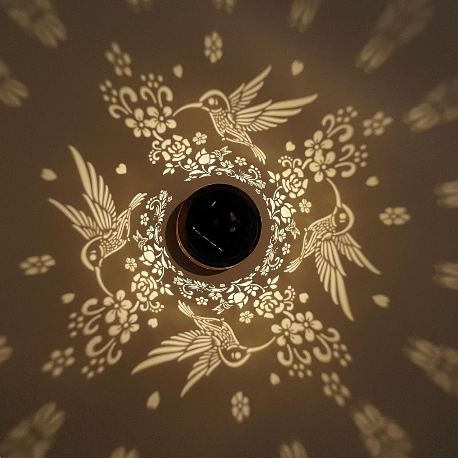 Solar Hanging Hummingbird Design Lantern Light